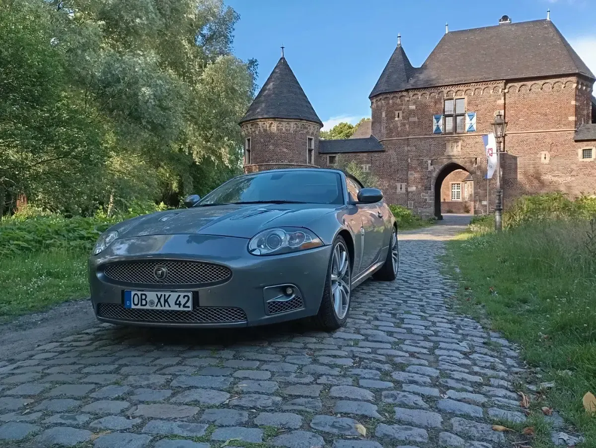 Gebraucht Jaguar XKR Supercharged 418 PS (307 kW) 2007 Grau Cabrio