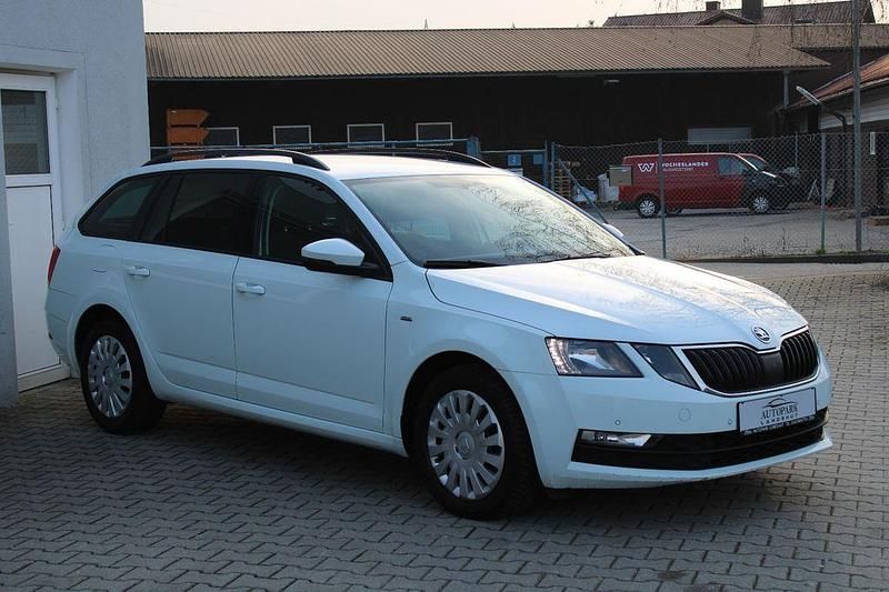 Gebraucht Skoda Octavia Drive 116 PS (85 kW) 2017 Weiß Kombi