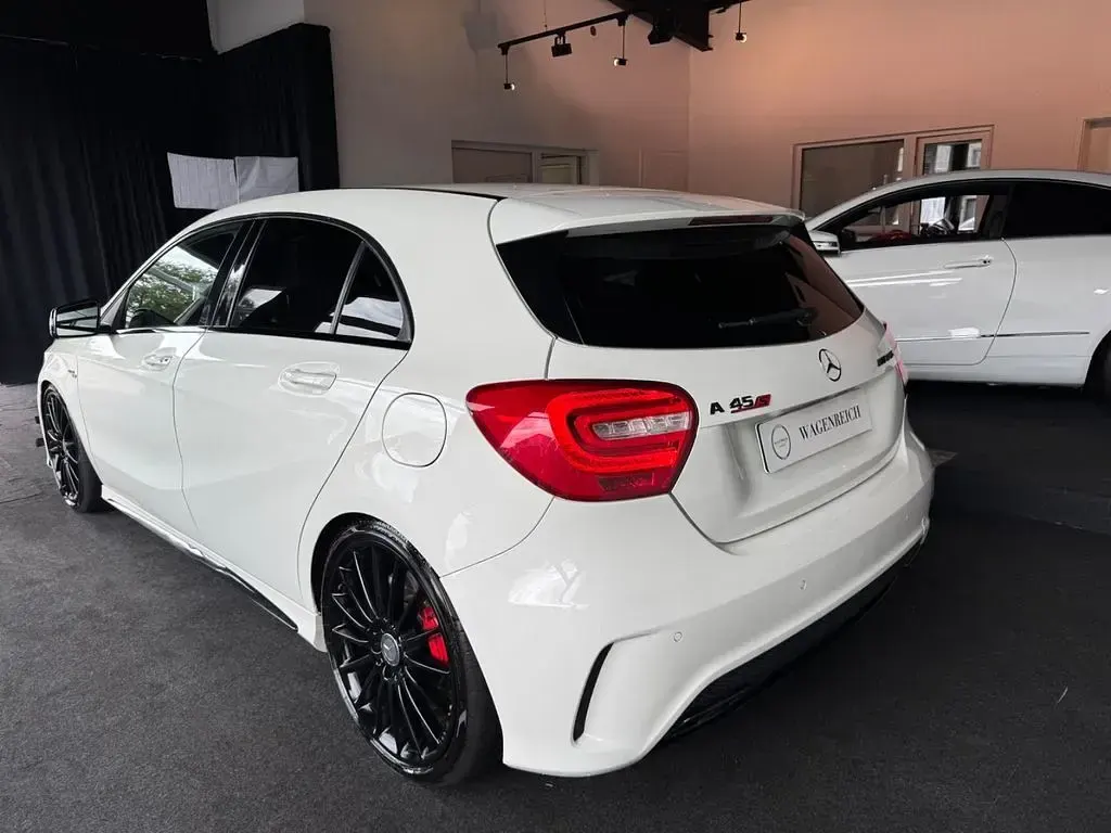 Gebraucht Mercedes A45 AMG Night 360 PS (264 kW) 2014 Weiß Kleinwagen