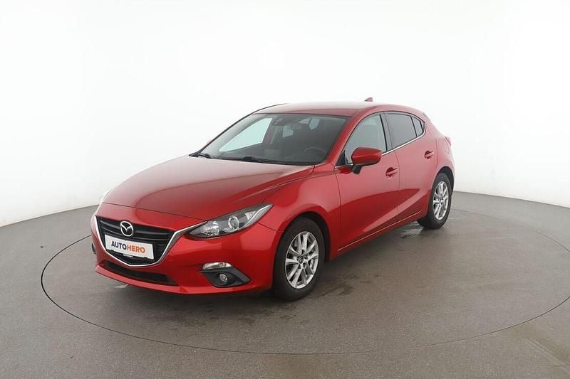 Rot Gebraucht 2017 Mazda 3 Center-Line Limousine | 14.140 € (Fairer Preis) - Bild 1/3