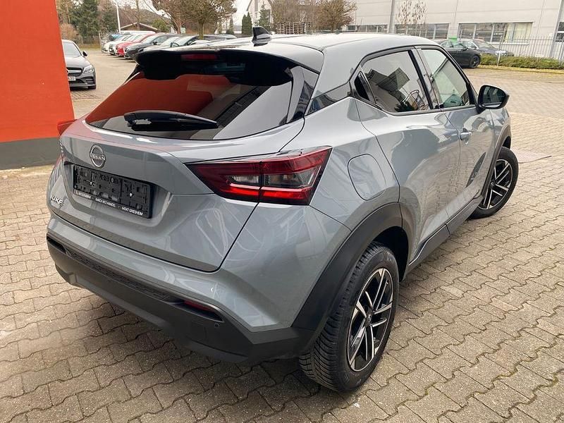 Gebraucht Nissan Juke N-Connecta 114 PS (83 kW) 2025 Ceramic grey SUV