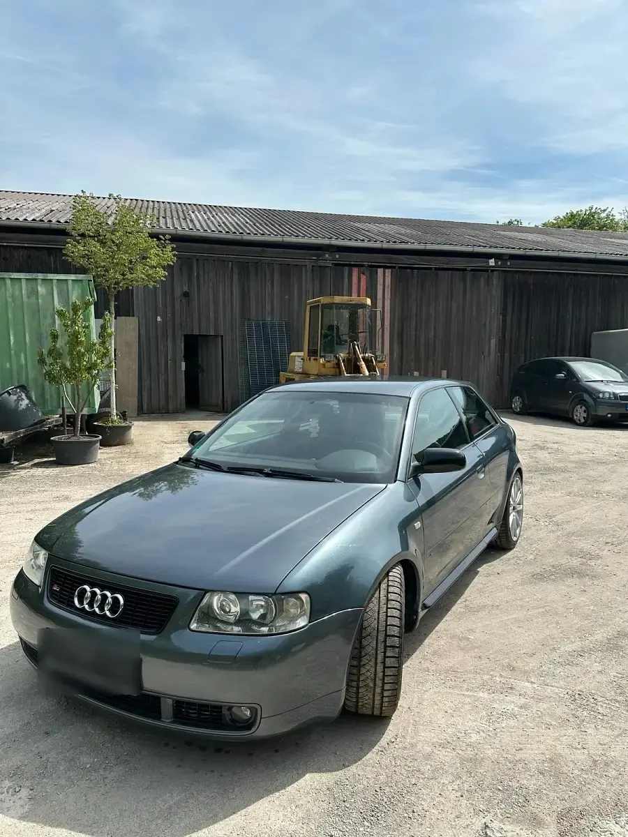 Gebraucht Audi S3 225 PS (165 kW) 2002 Grau Kleinwagen
