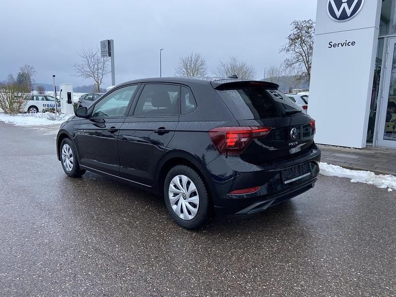Gebraucht VW Polo Active 95 PS (69 kW) 2022 Schwarz Kleinwagen