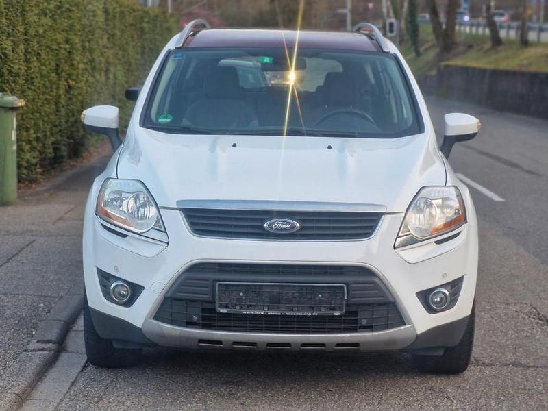 Gebraucht Ford Kuga Trend 140 PS (102 kW) 2011 Weiß SUV