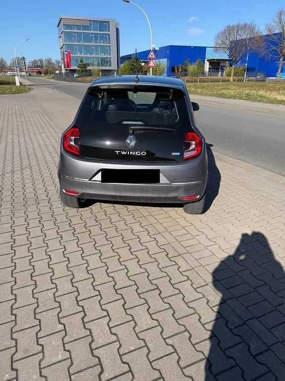 Gebraucht Renault Twingo Vibes 60 kW (82 PS) 2021 Grau Kleinwagen
