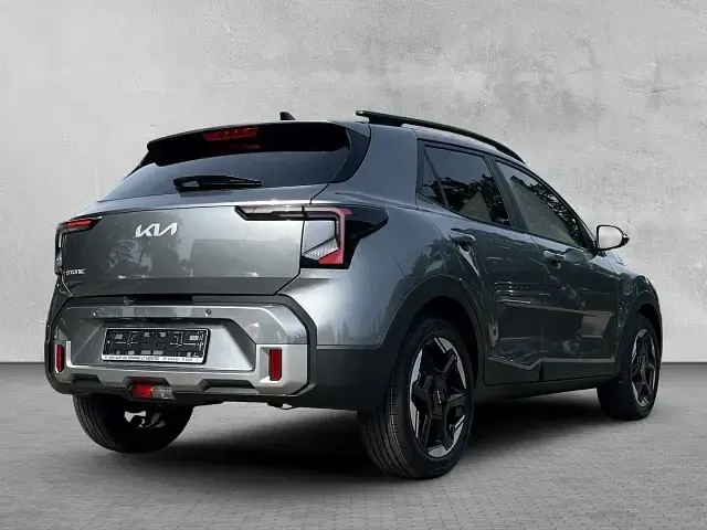 Neu Kia Stonic Spirit 114 PS (83 kW) 2026 Grau SUV