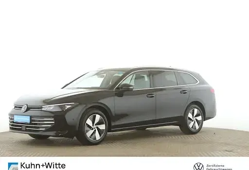 Gebraucht VW Passat Business 150 PS (110 kW) 2025 Schwarz Kombi