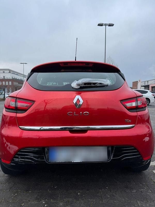 Gebraucht Renault Clio IV Dynamique 90 PS (66 kW) 2012 Rot Kleinwagen