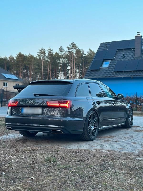 Gebraucht Audi A6 272 PS (200 kW) 2015 Grau Kombi