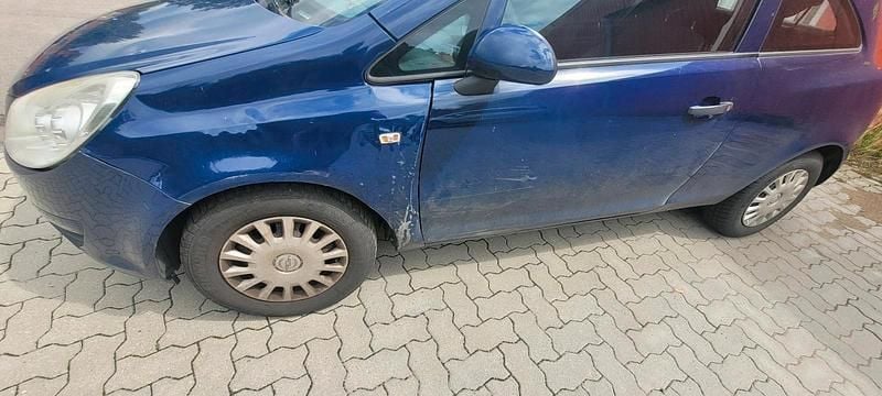 Blau Gebraucht 2009 Opel Corsa Kleinwagen | 490 € (Superpreis) - Bild 1/4