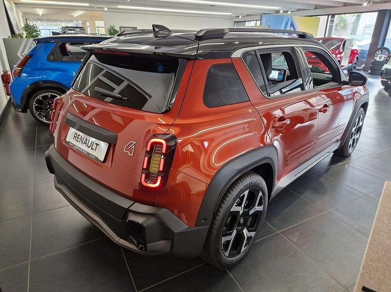 Neu Renault 4 E-Tech Komfort 110 kW (150 PS) 2025 Braun SUV