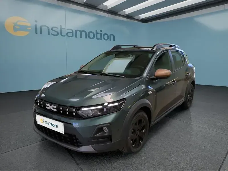 Neu Dacia Sandero Stepway 110 PS (80 kW) 2026 Grün Kleinwagen