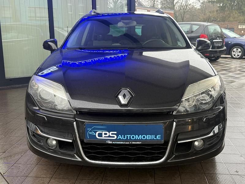 Gebraucht Renault Laguna III GT 178 PS (130 kW) 2011 Schwarz Kombi