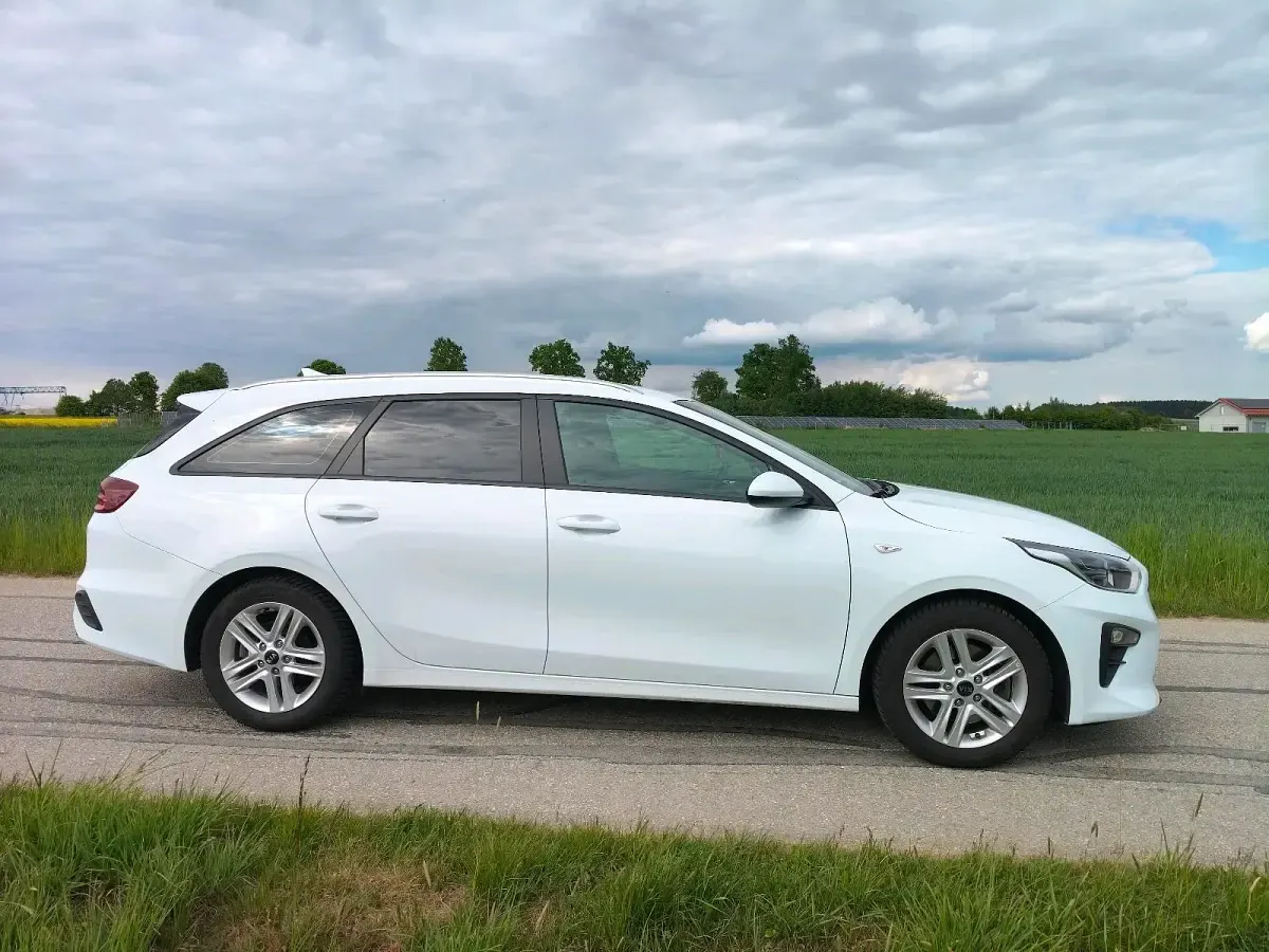 Gebraucht Kia Ceed Sportswagon 160 PS (117 kW) 2022 Weiß Kombi