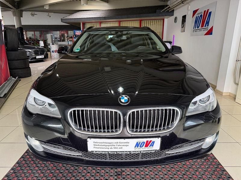 Gebraucht BMW 520 Performance 184 PS (135 kW) 2013 Schwarz Kombi