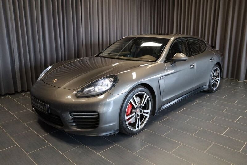Grau Gebraucht 2013 Porsche Panamera GTS Limousine | 39.746 € (Superpreis) - Bild 1/4