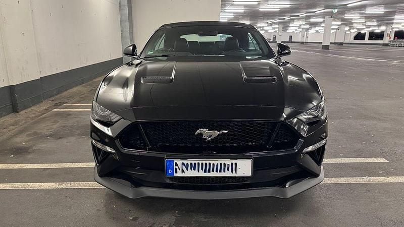 Gebraucht Ford Mustang GT 450 PS (330 kW) 2018 Schwarz Cabrio