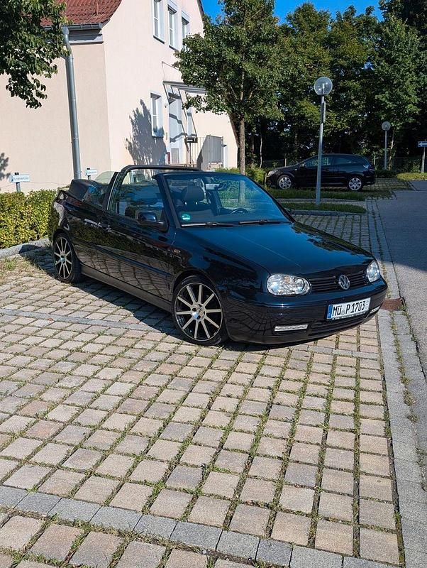 Gebraucht VW Golf Cabriolet 101 PS (74 kW) 1998 Blau Cabrio