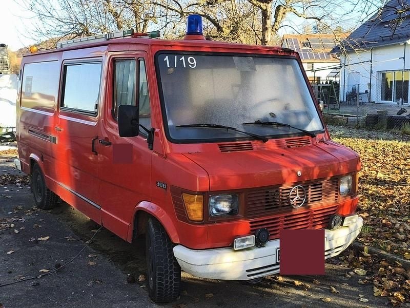 Gebraucht 1982 Mercedes 320 | 3.500 € - Bild 1/4