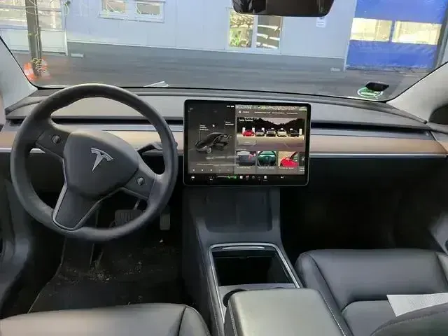 Occasion Tesla Model 3 366 kW (498 PK) 2022 Zwart Sedan