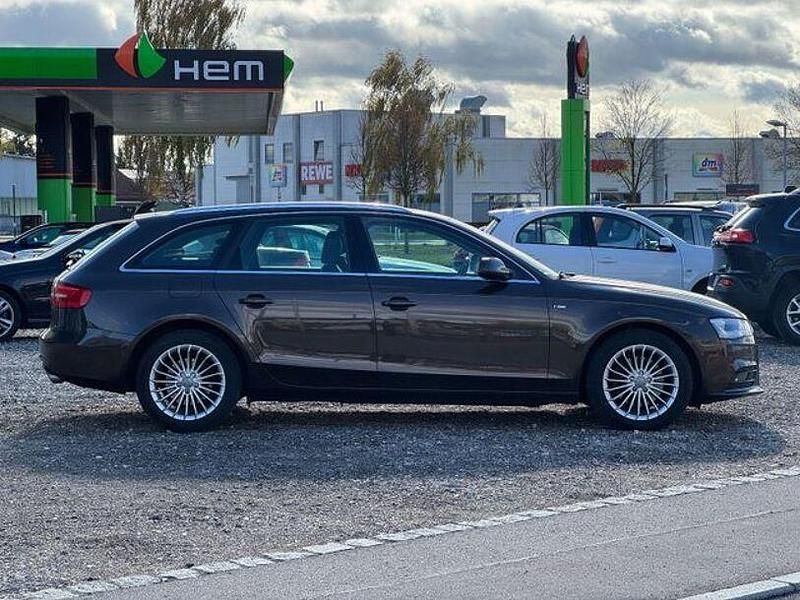 Gebraucht Audi A4 Ambiente 204 PS (150 kW) 2012 Braun Kombi
