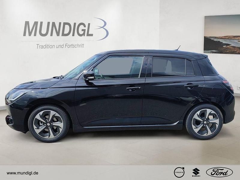 Gebraucht Suzuki Swift Comfort+ 83 PS (61 kW) 2025 Schwarz Kleinwagen