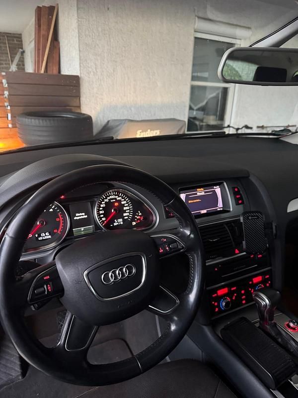 Gebraucht Audi Q7 Design 204 PS (150 kW) 2012 Schwarz SUV