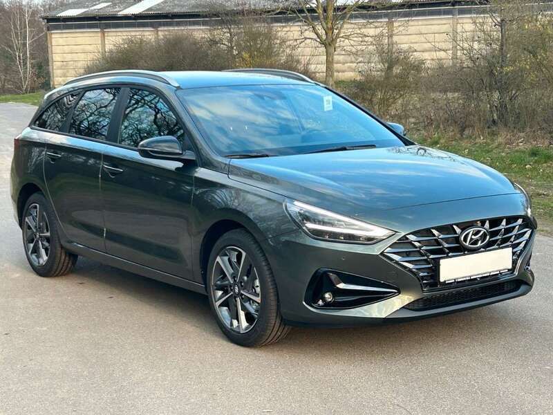 Gebraucht Hyundai i30 GO! 120 PS (88 kW) 2024 Amazon grey Kombi