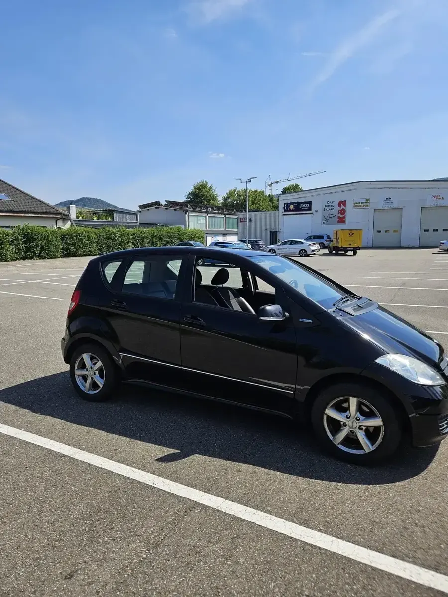 Gebraucht Mercedes A160 95 PS (69 kW) 2011 Kleinwagen