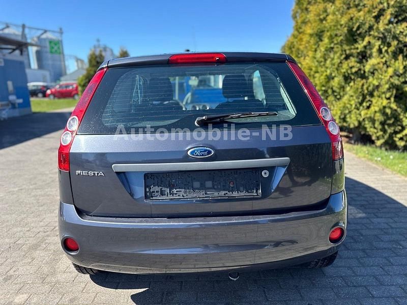 Gebraucht Ford Fiesta Fun X 69 PS (50 kW) 2007 Grau Kleinwagen