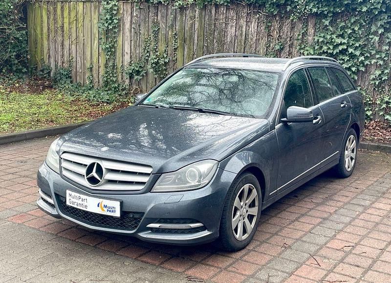 Gebraucht Mercedes C220 170 PS (125 kW) 2013 Grau Kombi