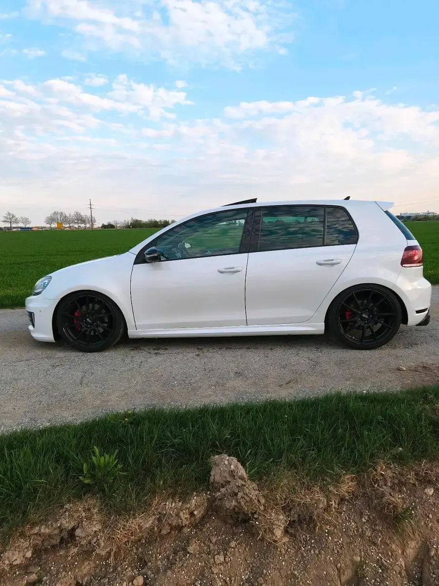 Gebraucht VW Golf VII Edition 235 PS (172 kW) 2012 Weiß Kleinwagen