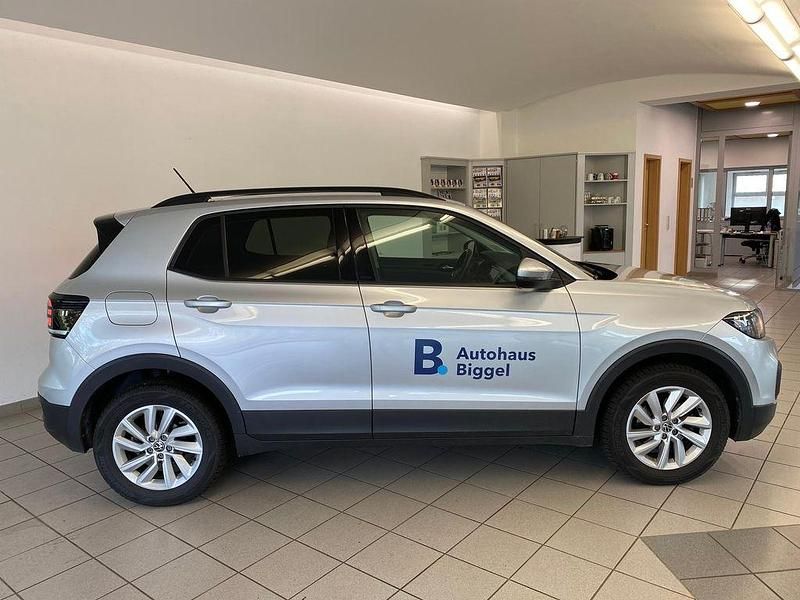 Gebraucht VW T-Cross Life 110 PS (80 kW) 2023 Silber SUV