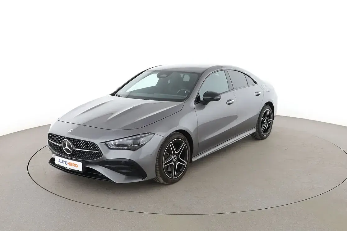 Gebraucht Mercedes CLA200 AMG line 177 PS (130 kW) 2025 Limousine