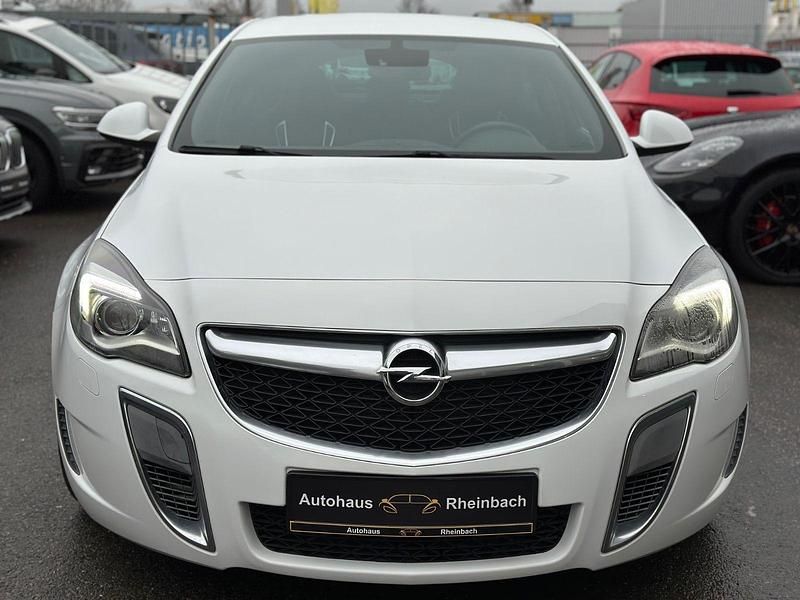 Gebraucht Opel Insignia OPC 325 PS (239 kW) 2013 Weiß Limousine