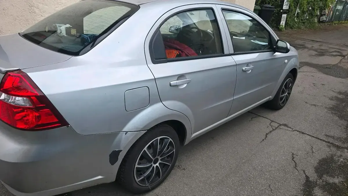 Gebraucht Chevrolet Aveo LT 94 PS (69 kW) 2006 Silber Limousine