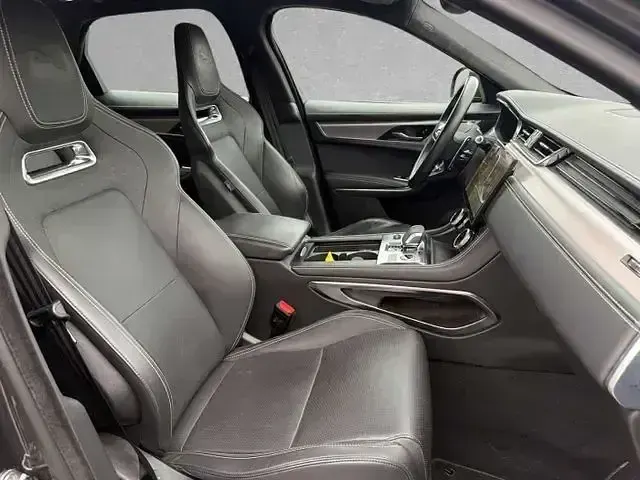 Gebraucht Jaguar F-Pace R-Dynamic 304 PS (223 kW) 2022 Grau SUV