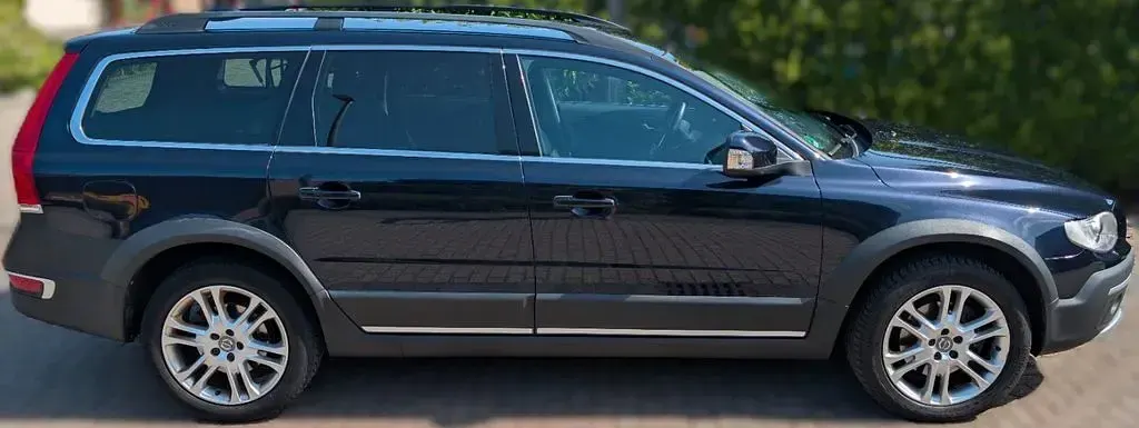 Gebraucht Volvo XC70 Summum 220 PS (161 kW) 2016 Blau Kombi