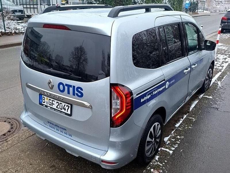 Gebraucht Renault Kangoo Intens 95 PS (69 kW) 2022 Silber Van / Kleinbus