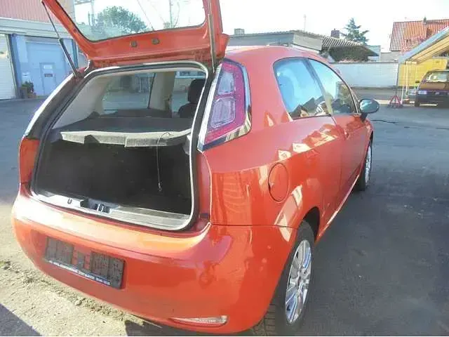 Gebraucht Fiat Punto Street 69 PS (50 kW) 2014 Orange Kleinwagen