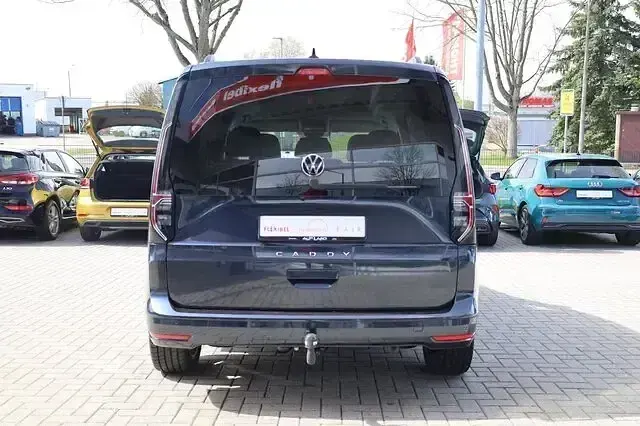 Używany VW Caddy Move 122 KM (89 kW) 2021 Niebieski Minivan