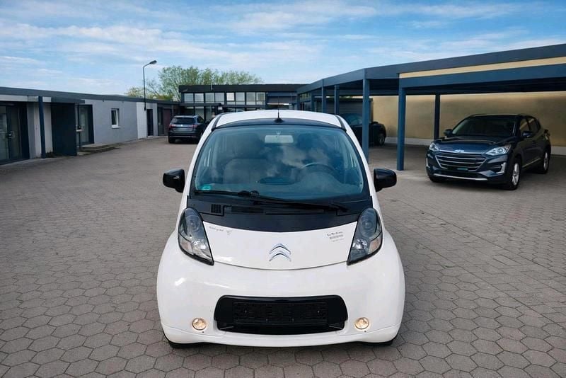 Second-hand Citroën C-zero 50 kW (68 CP) 2013 Alb Hatchback