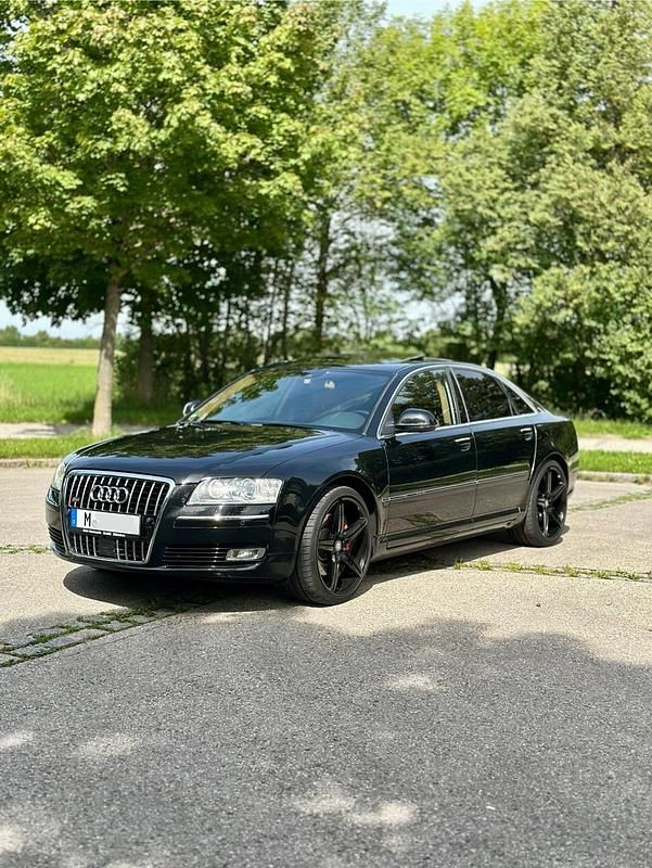Schwarz Gebraucht 2008 Audi A8 Limousine | 12.000 € (Teuer) - Bild 1/4