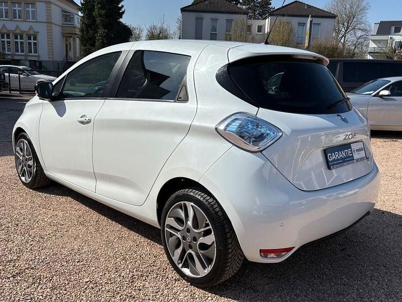 Gebraucht Renault Zoe Intens 42 kW (58 PS) 2016 Weiß Kleinwagen