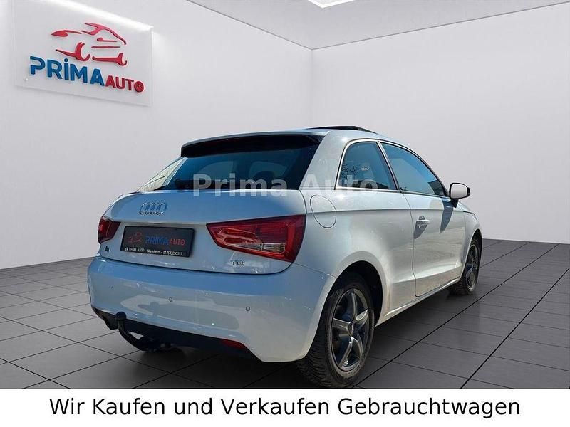 Gebraucht Audi A1 Ambition 105 PS (77 kW) 2011 Weiß Kleinwagen