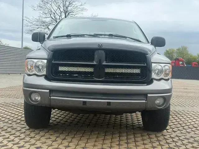 Używany Dodge Ram 238 KM (175 kW) 2005 Szary Pickup