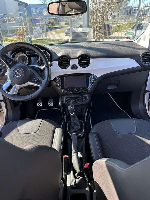 Second-hand Opel Adam Jam 87 CP (63 kW) 2015 Alb Hatchback