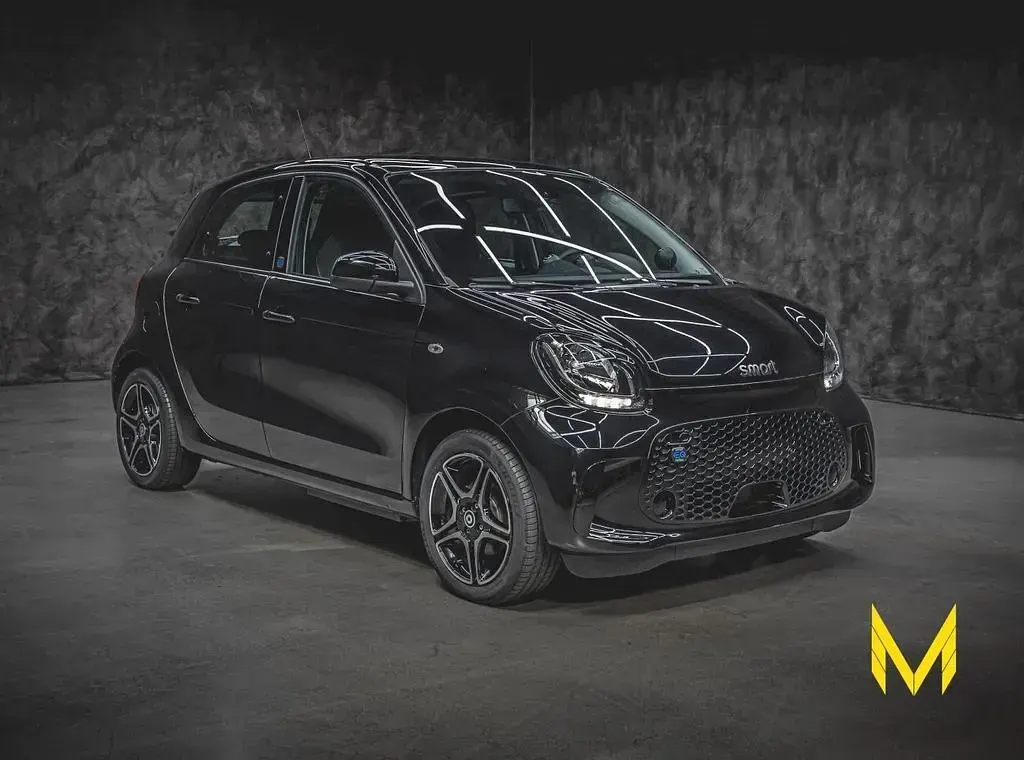 Gebraucht Smart ForFour Electric Drive Pulse 60 kW (82 PS) 2021 Black (metallic) Limousine