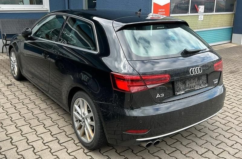 Gebraucht Audi A3 150 PS (110 kW) 2016 Schwarz Kleinwagen