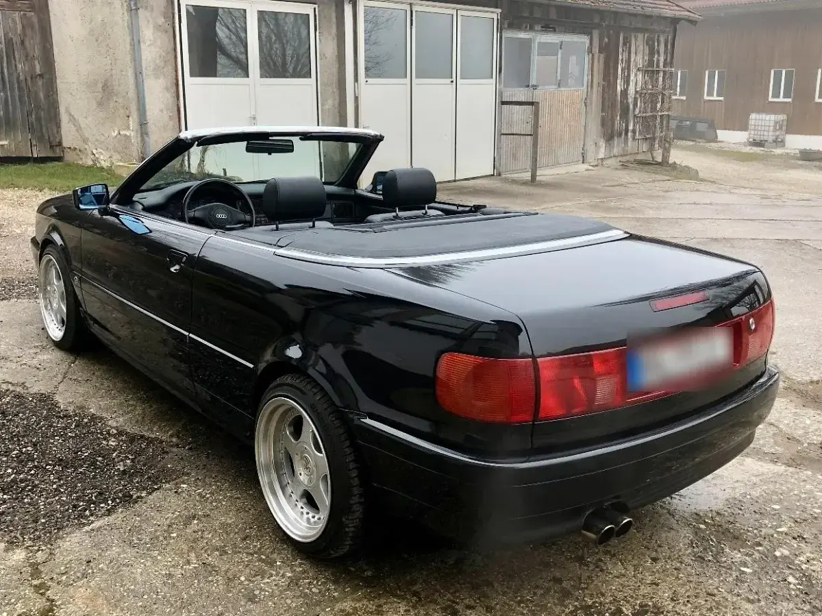 Gebraucht Audi 80 150 PS (110 kW) 1997 Schwarz Cabrio